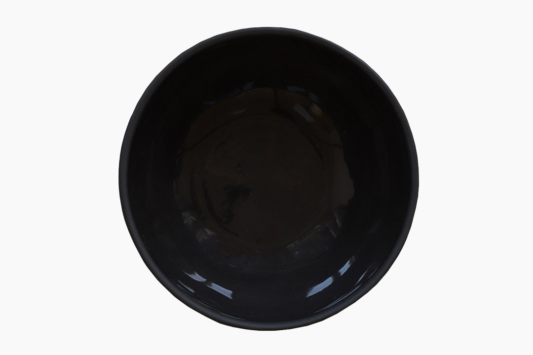 Black porcelain serving bowl