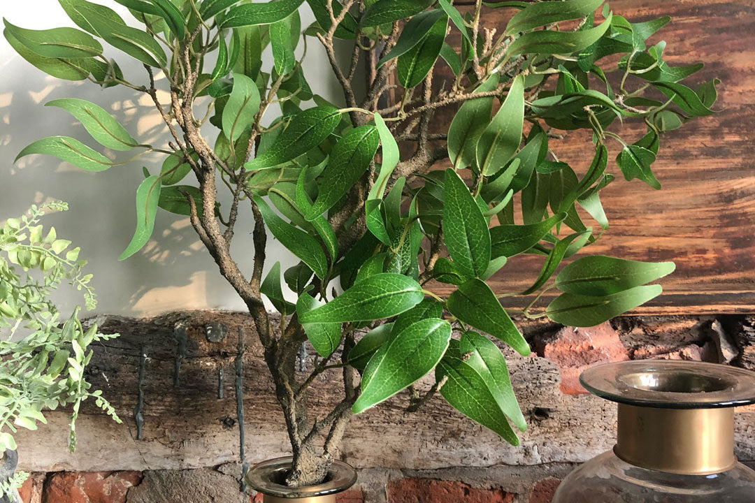 Green Ruscus Branch Artifical Plant