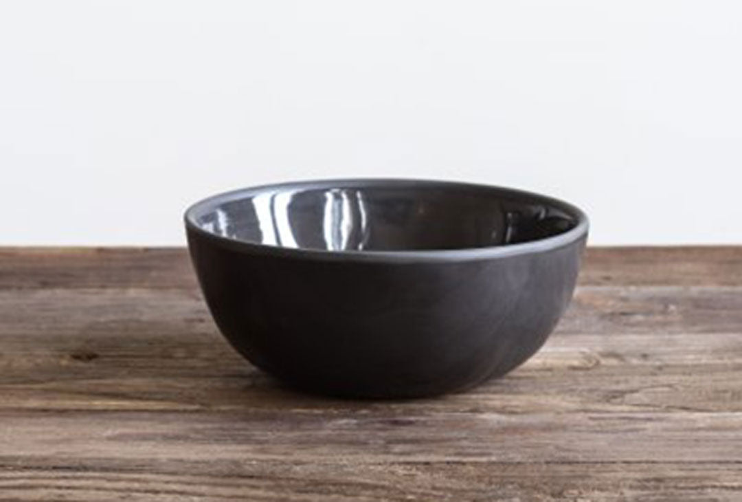 Black porcelain serving bowl